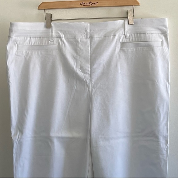 LAST CHANCE - White Savvy Soft Capri - Picture 5 of 10